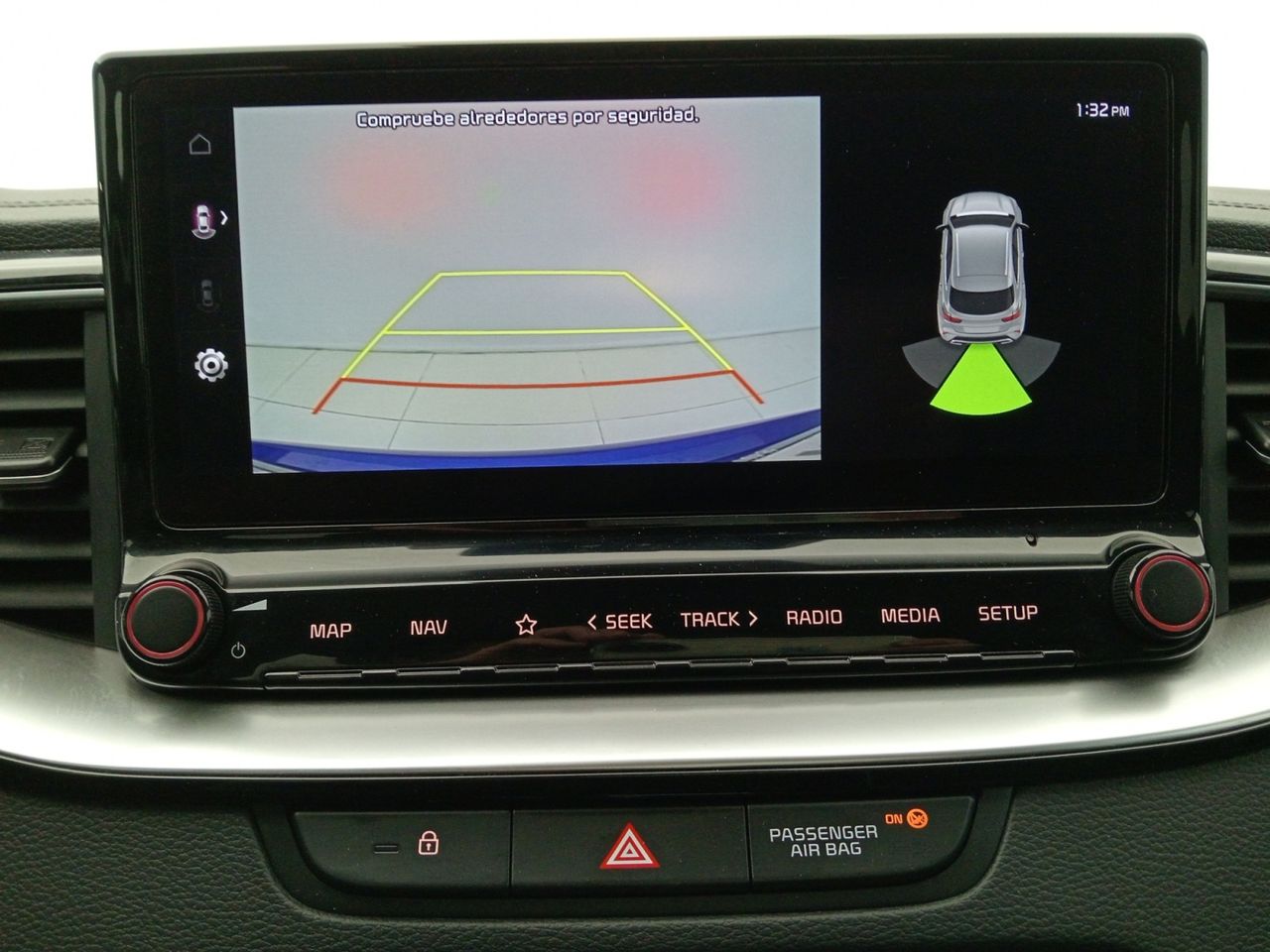 Foto Kia XCeed 12