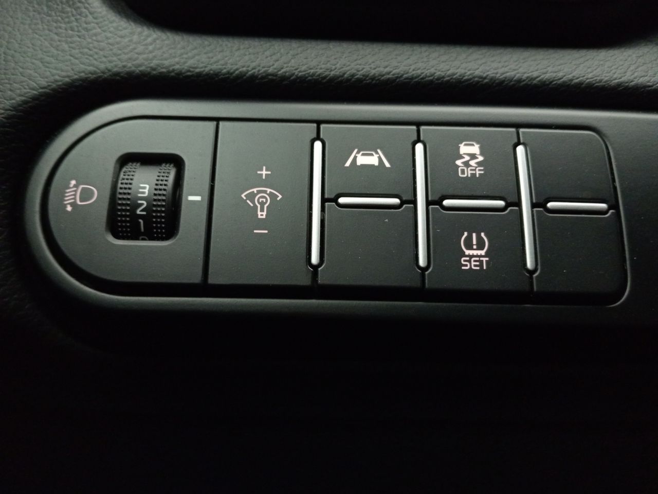 Foto Kia XCeed 21