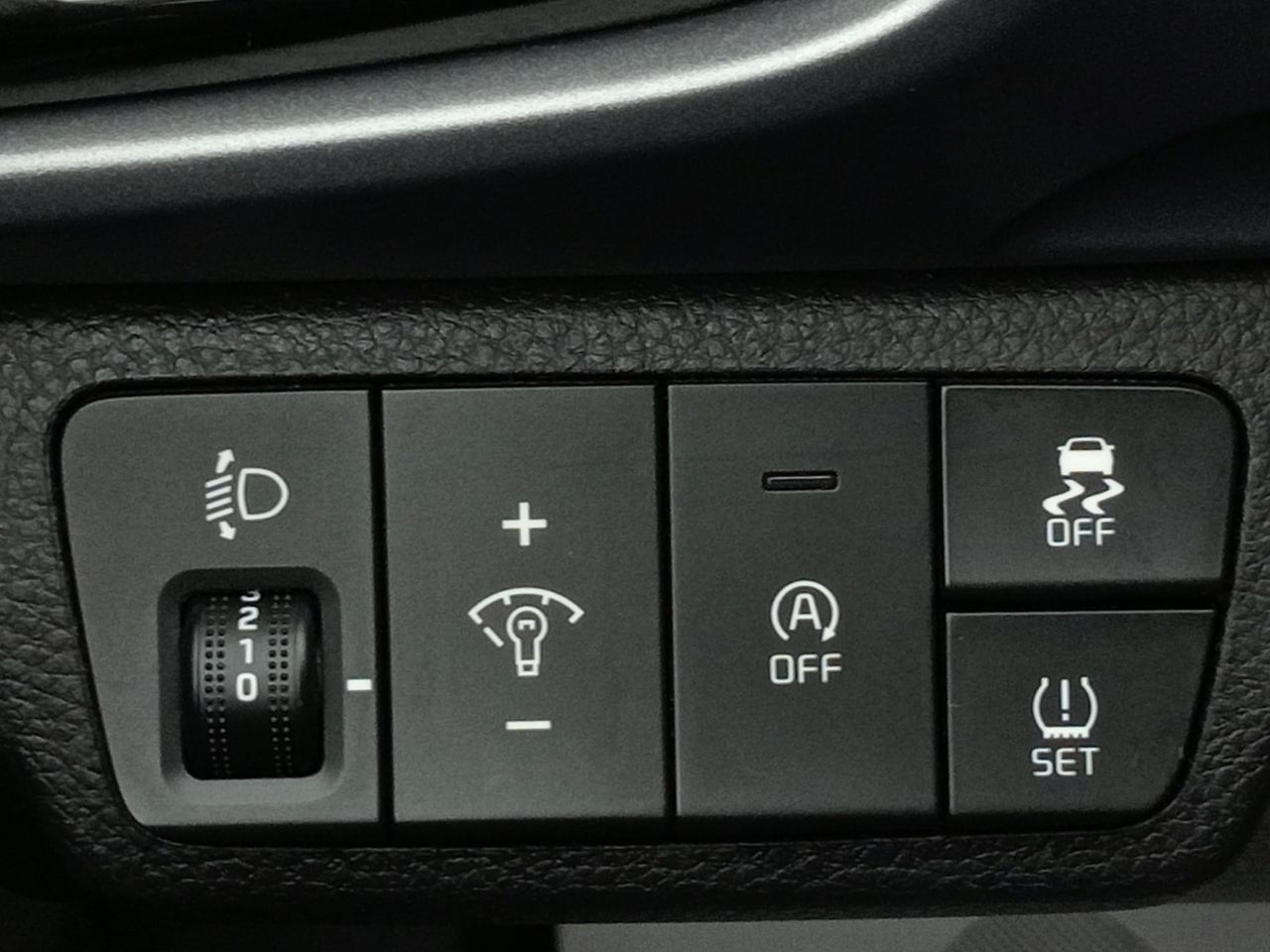 Foto Kia Stonic 19
