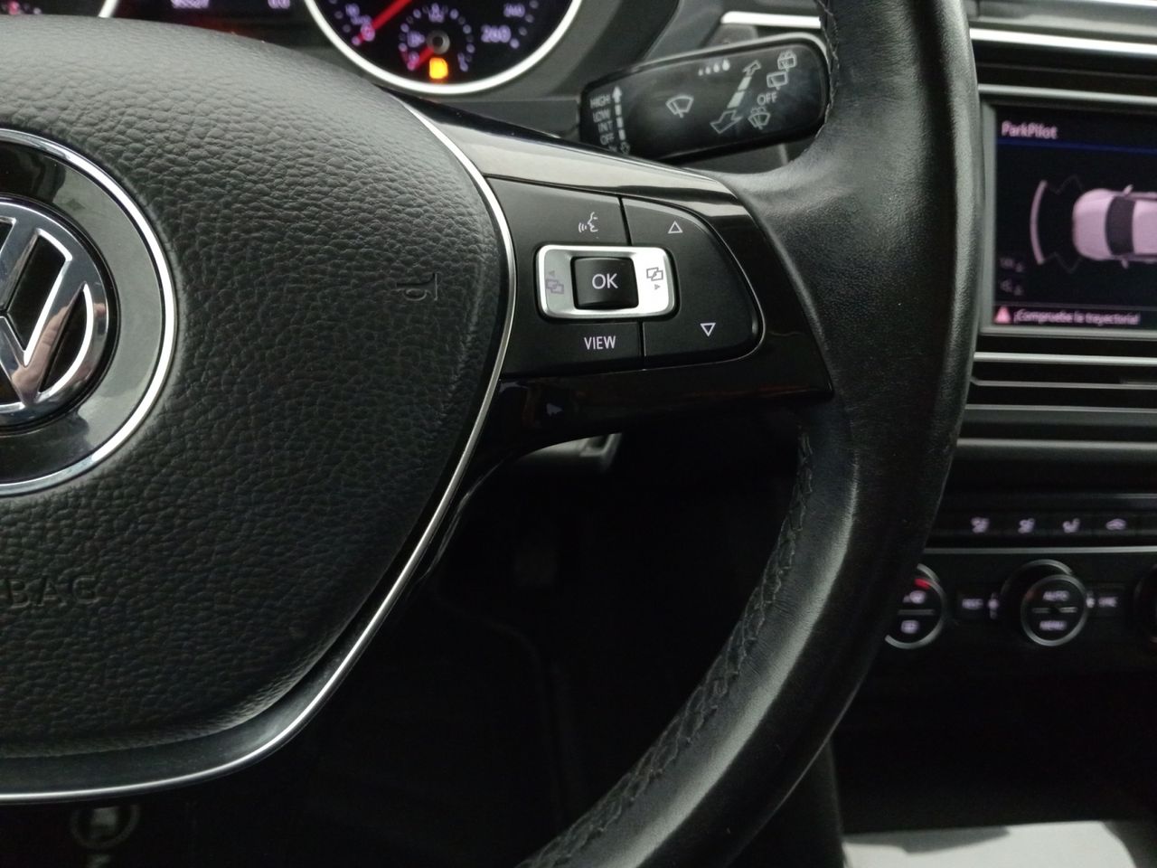 Foto Volkswagen Tiguan 16