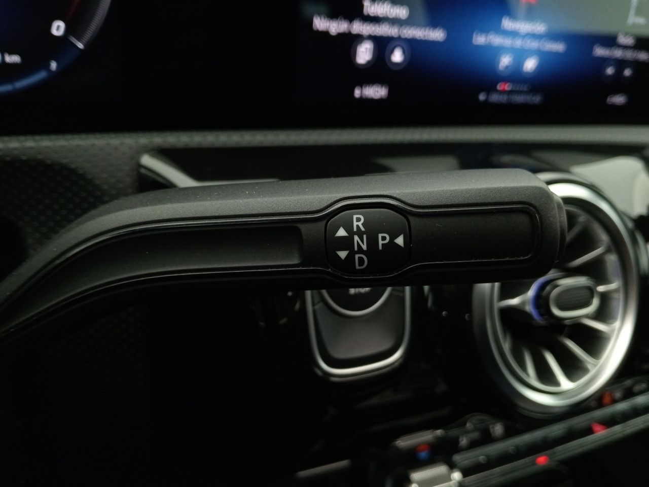 Foto Mercedes-Benz Clase CLA 15