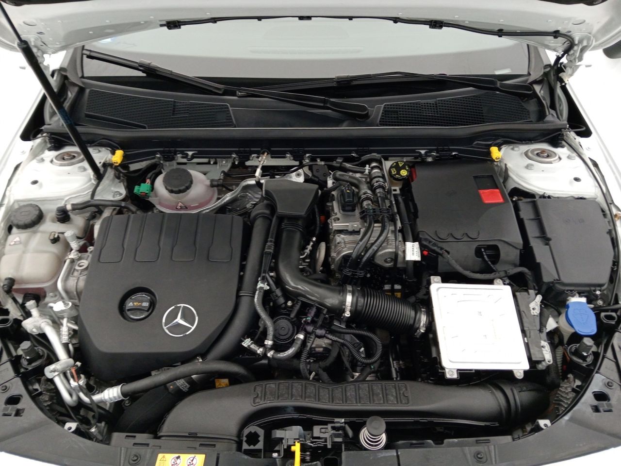 Foto Mercedes-Benz Clase CLA 31