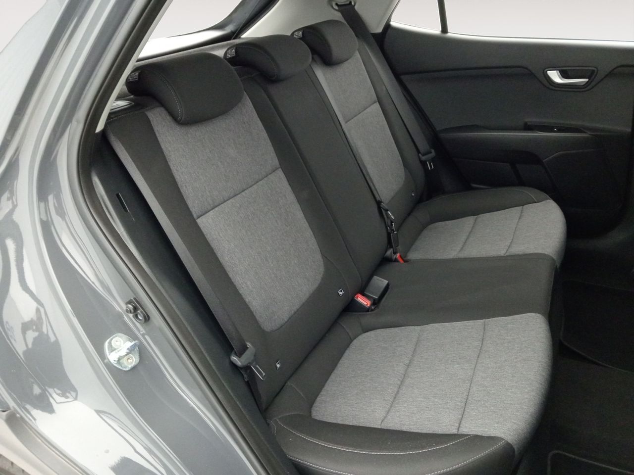 Foto Kia Stonic 9