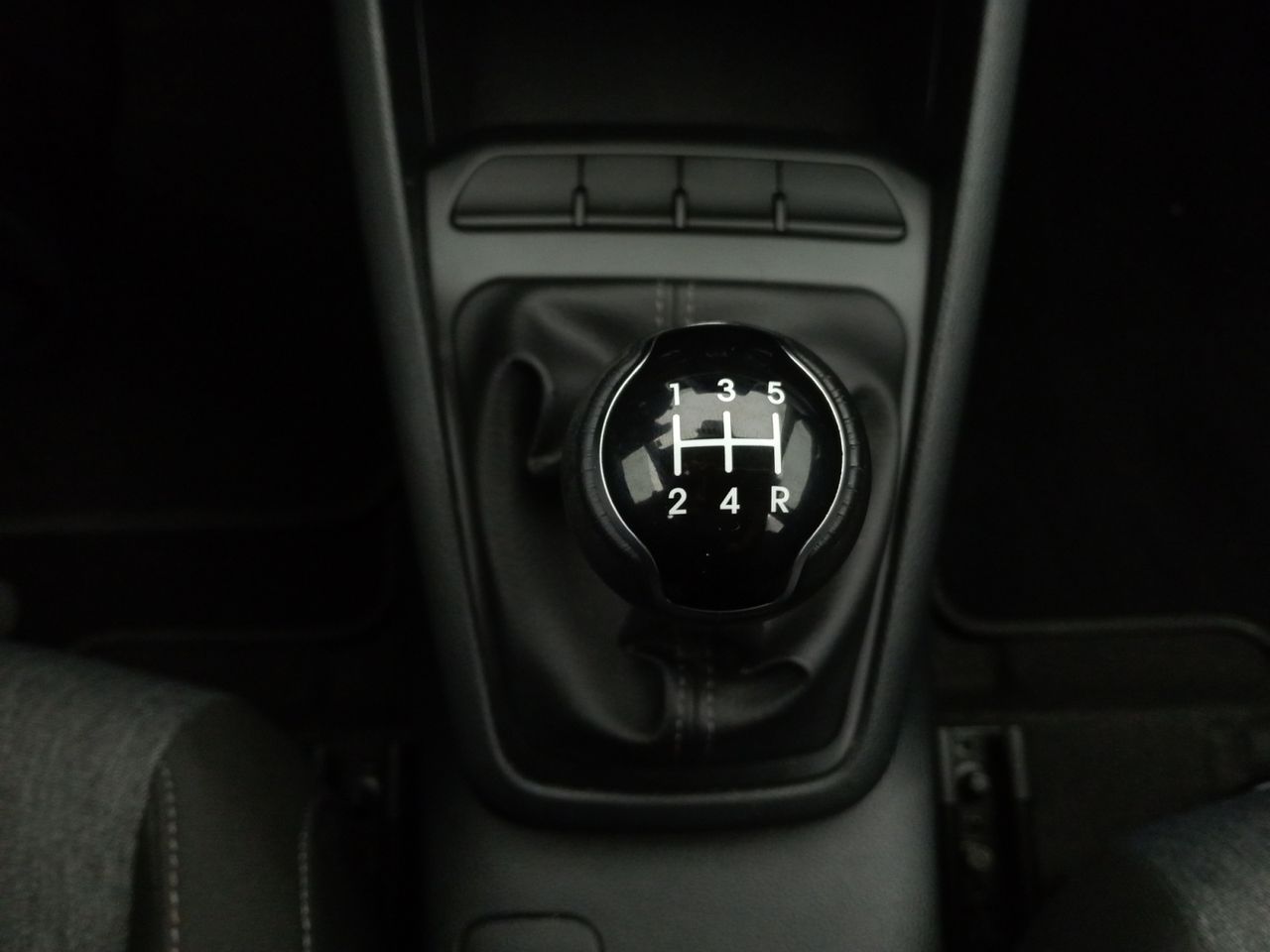 Foto Kia Stonic 13
