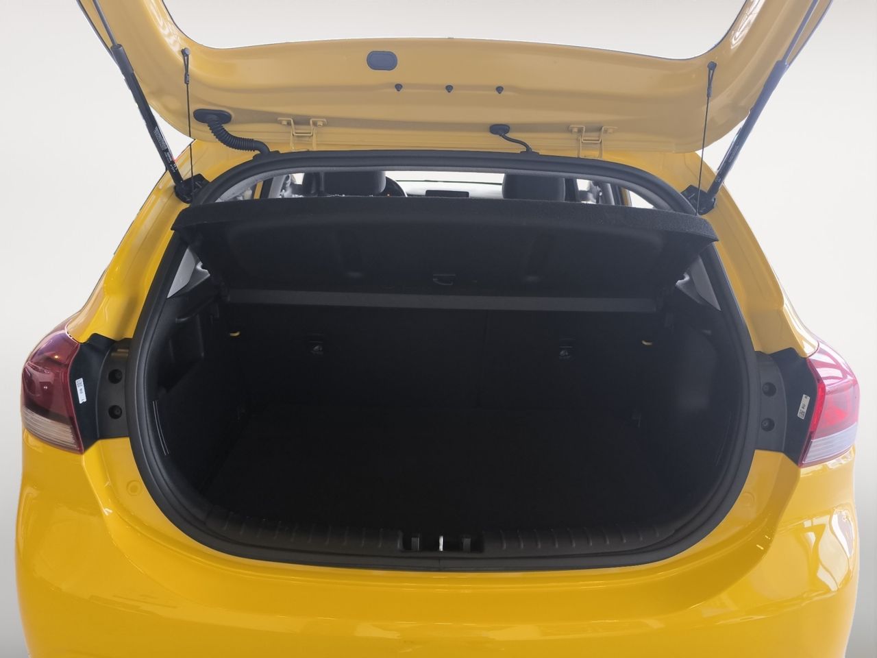 Foto Kia Rio 23