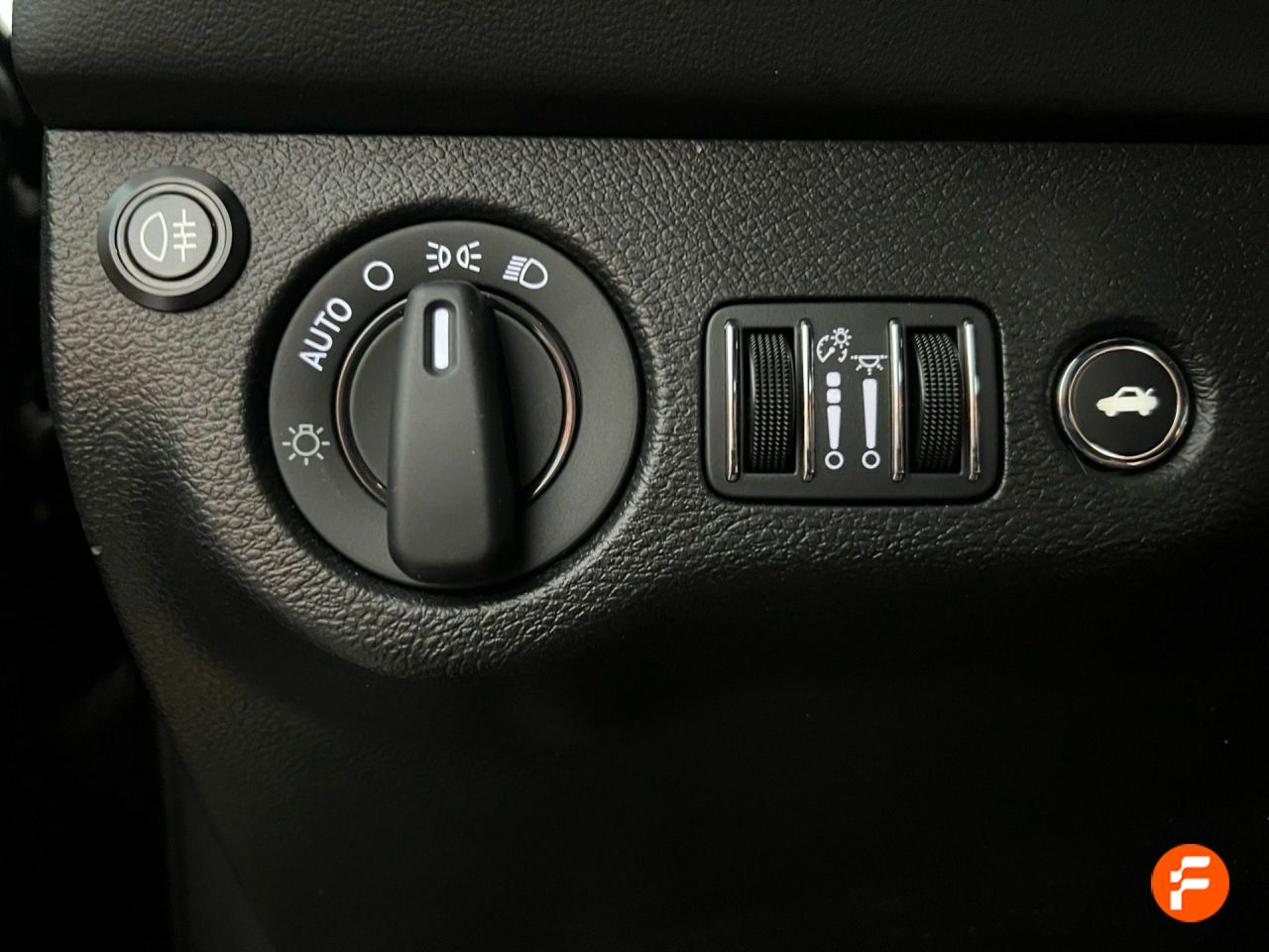 Foto Dodge Challenger 18