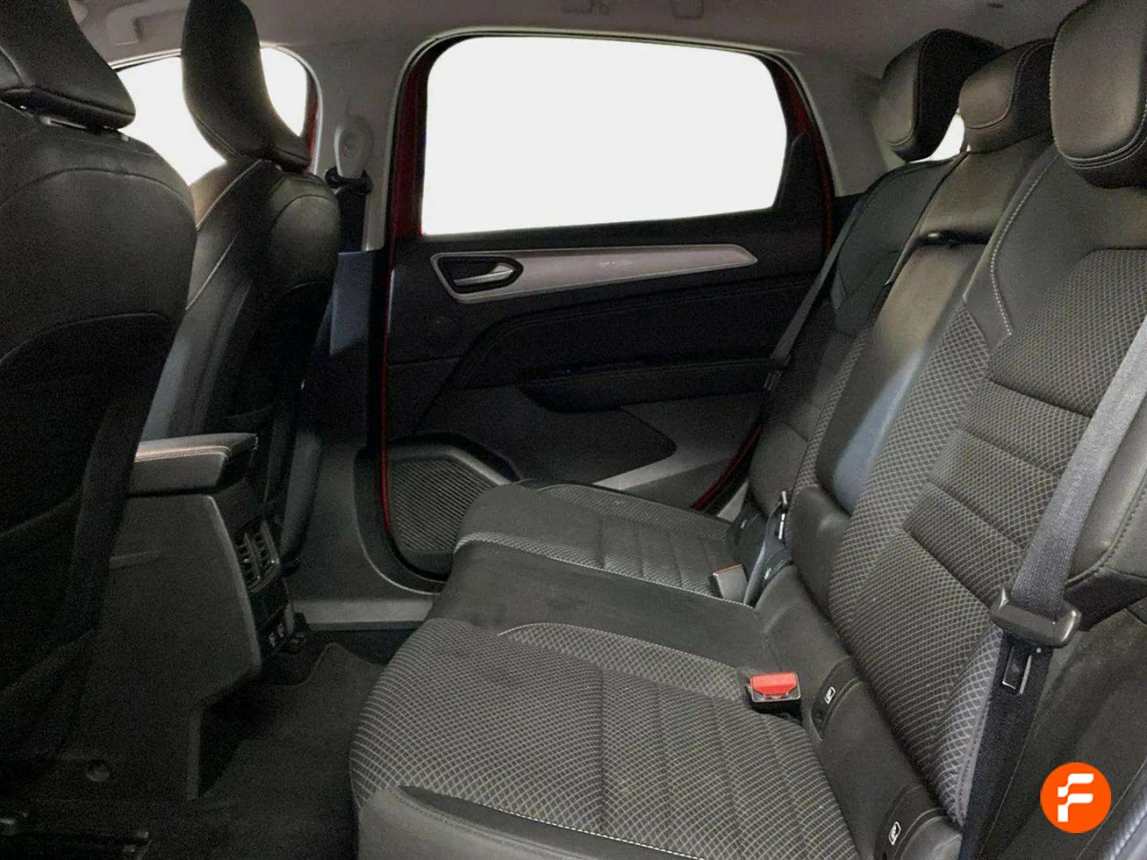 Foto Renault Arkana 12