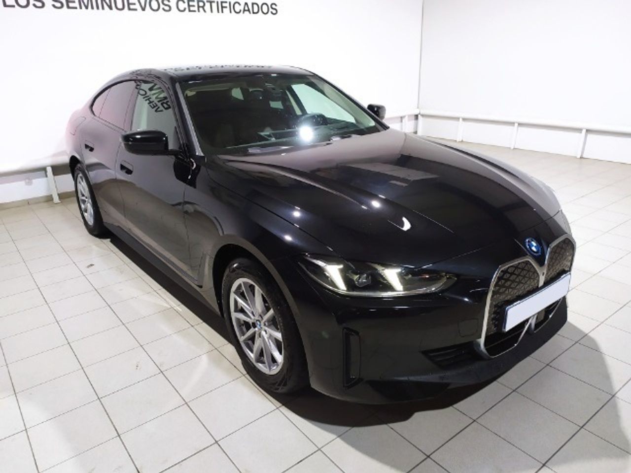 Foto BMW i4 10