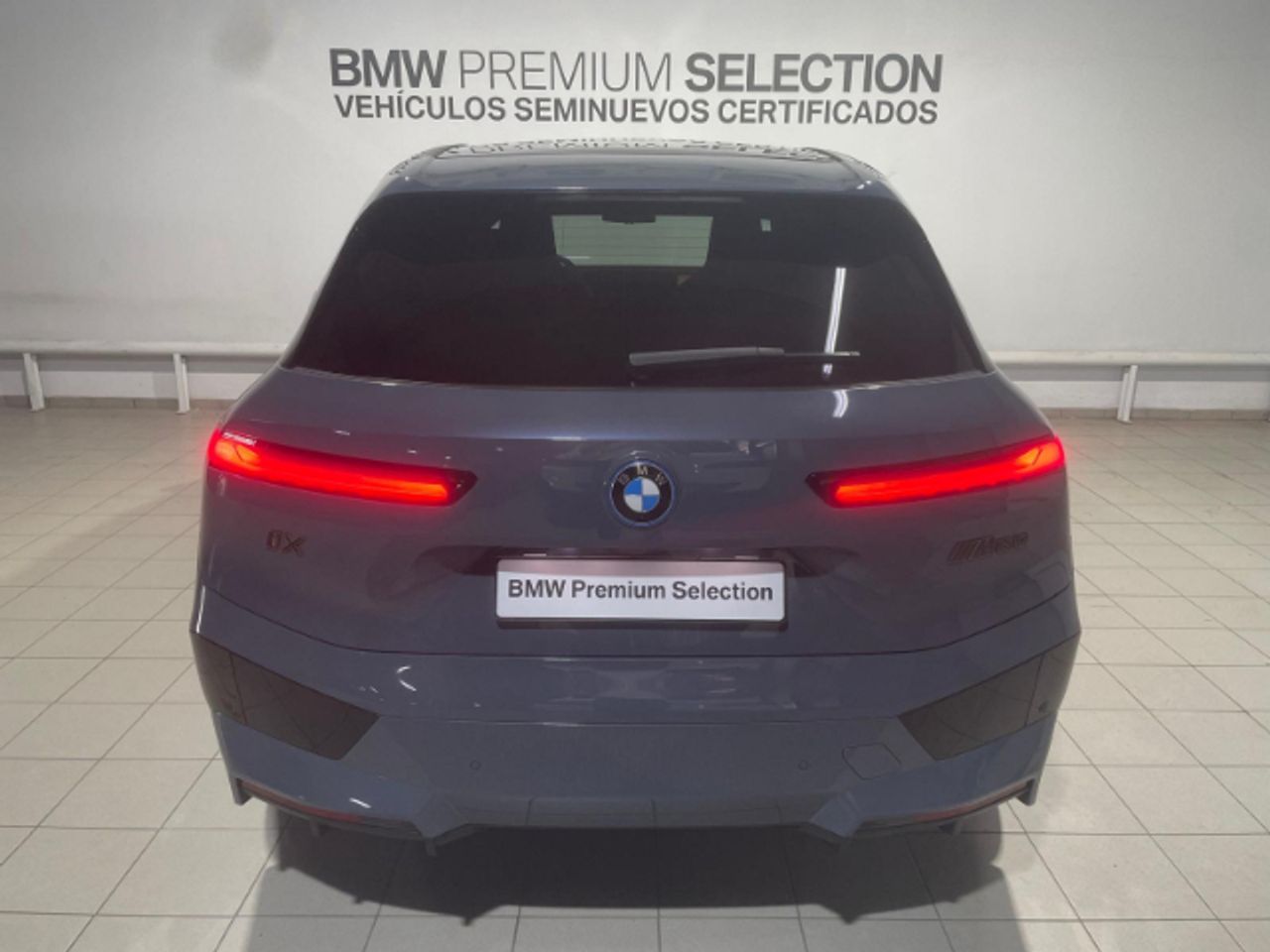 Foto BMW iX3 5