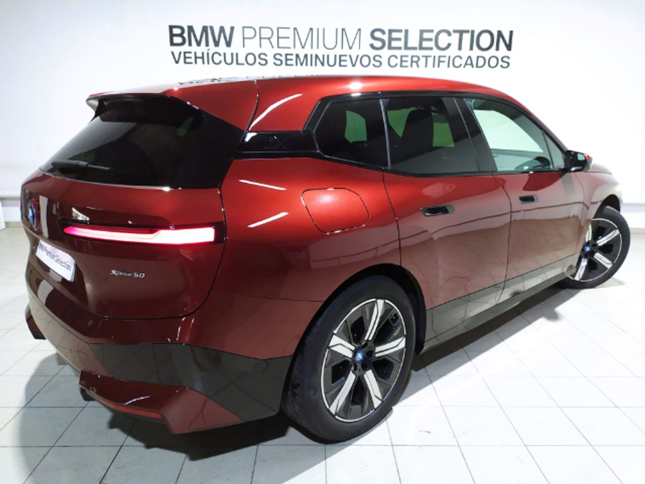 Foto BMW iX3 4