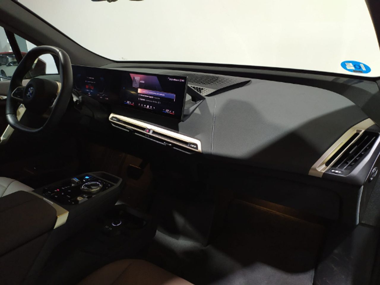 Foto BMW iX3 8