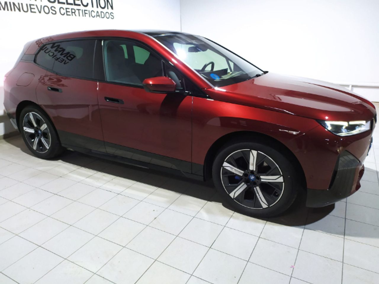 Foto BMW iX3 11