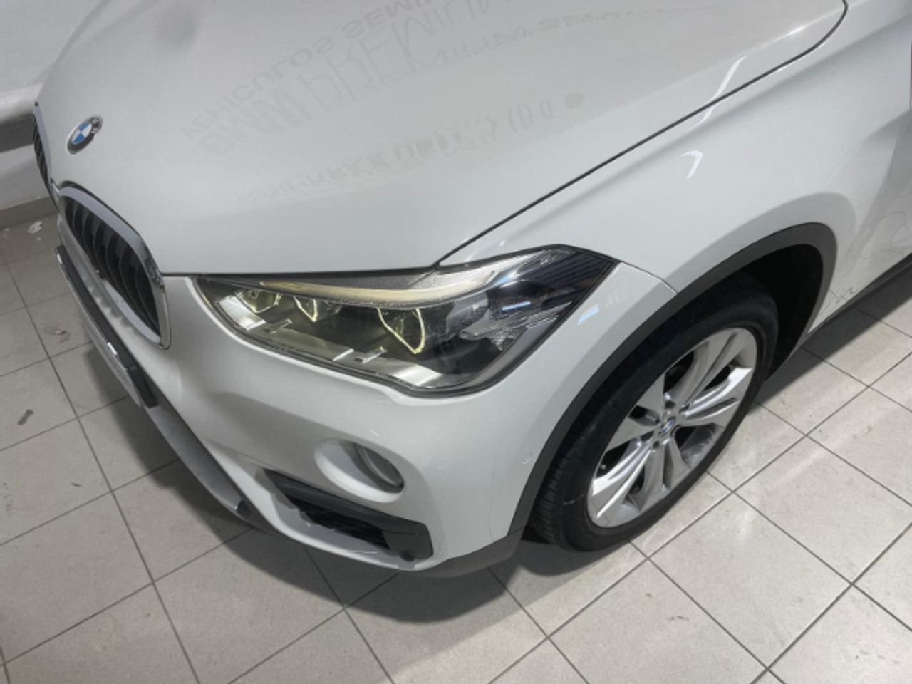 Foto BMW X1 6