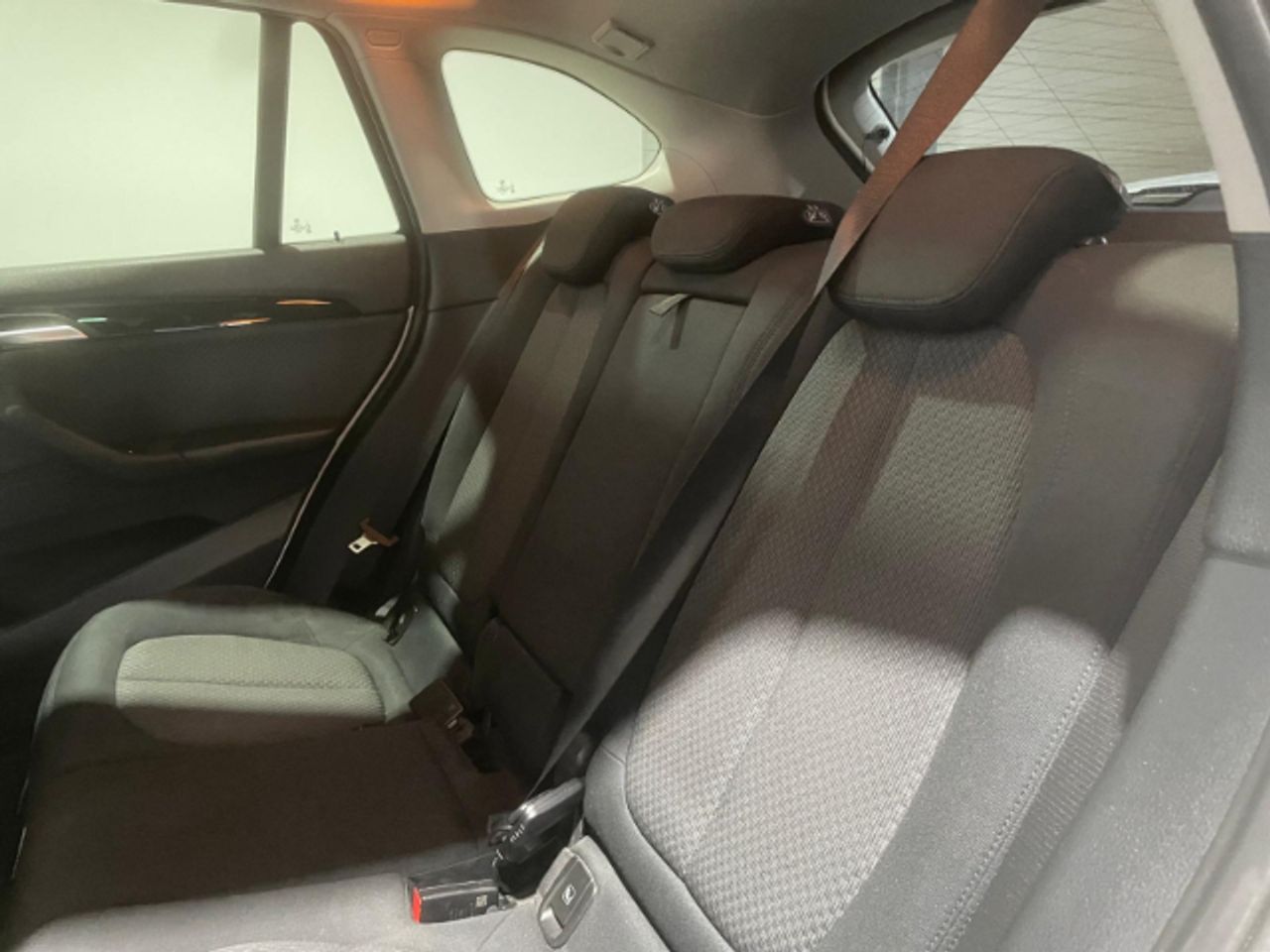 Foto BMW X1 9