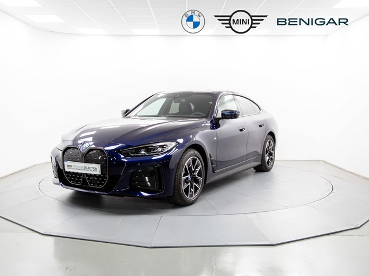 Foto BMW i4 1
