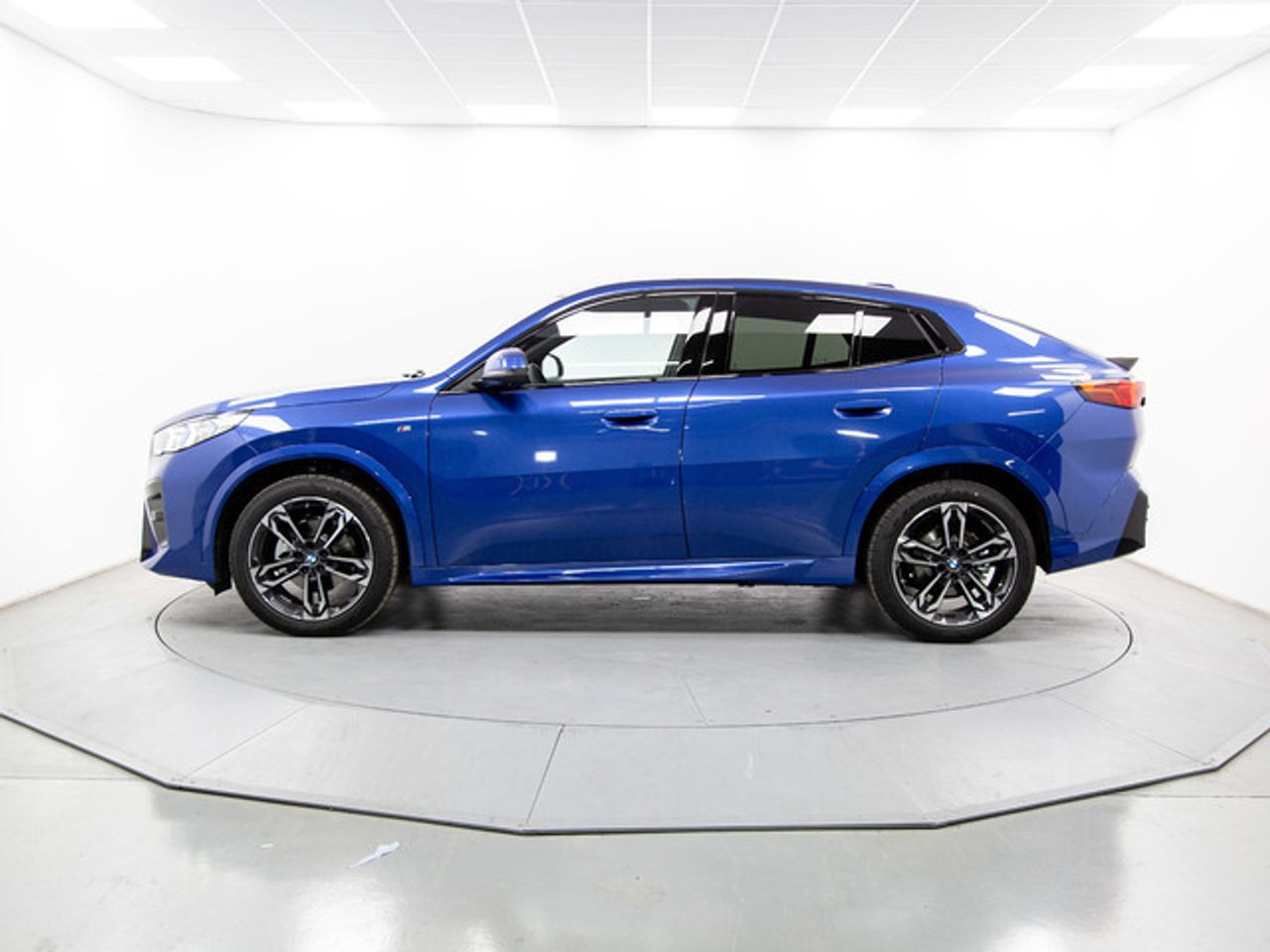 Foto BMW X2 3