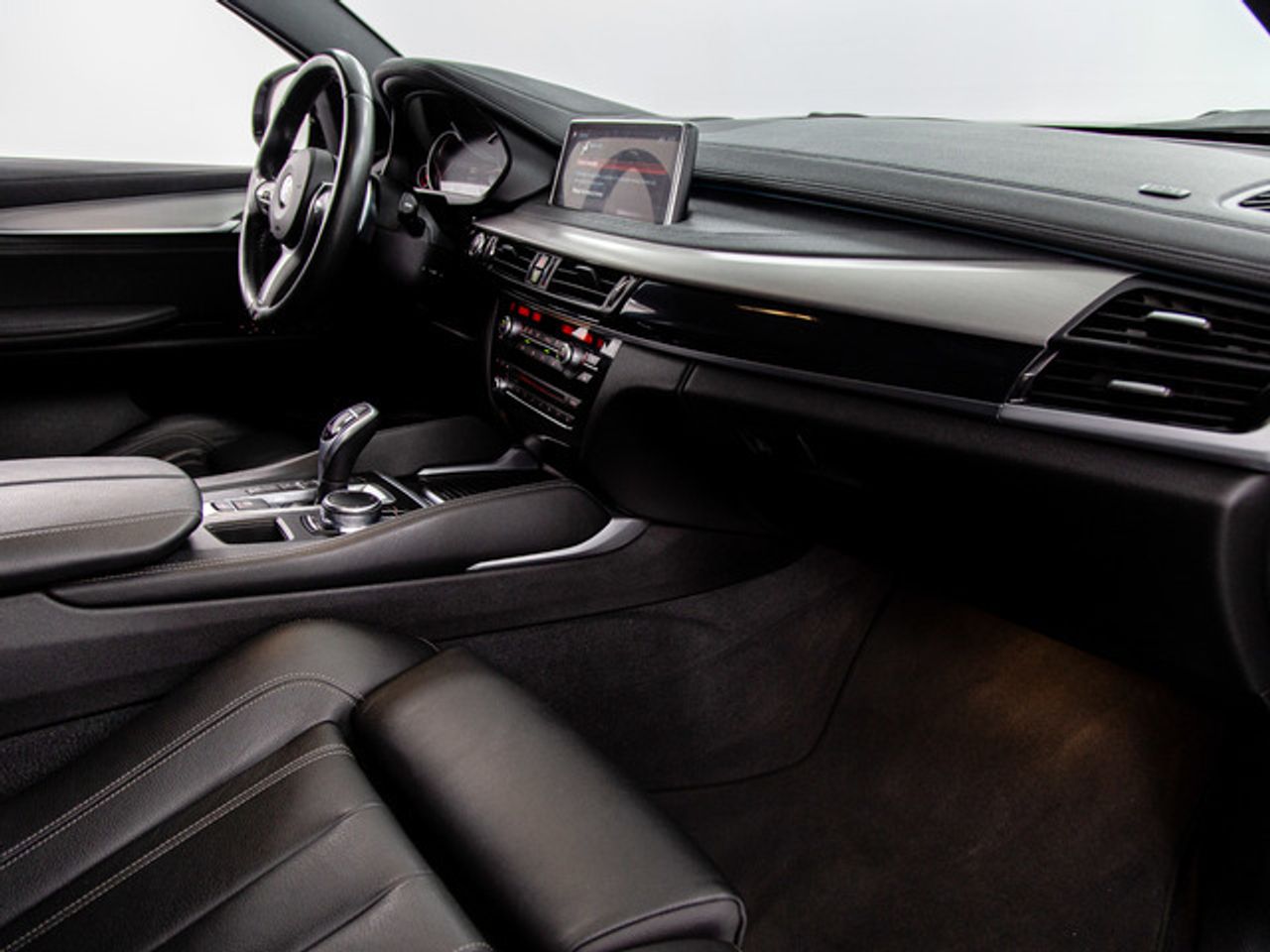 Foto BMW X6 8