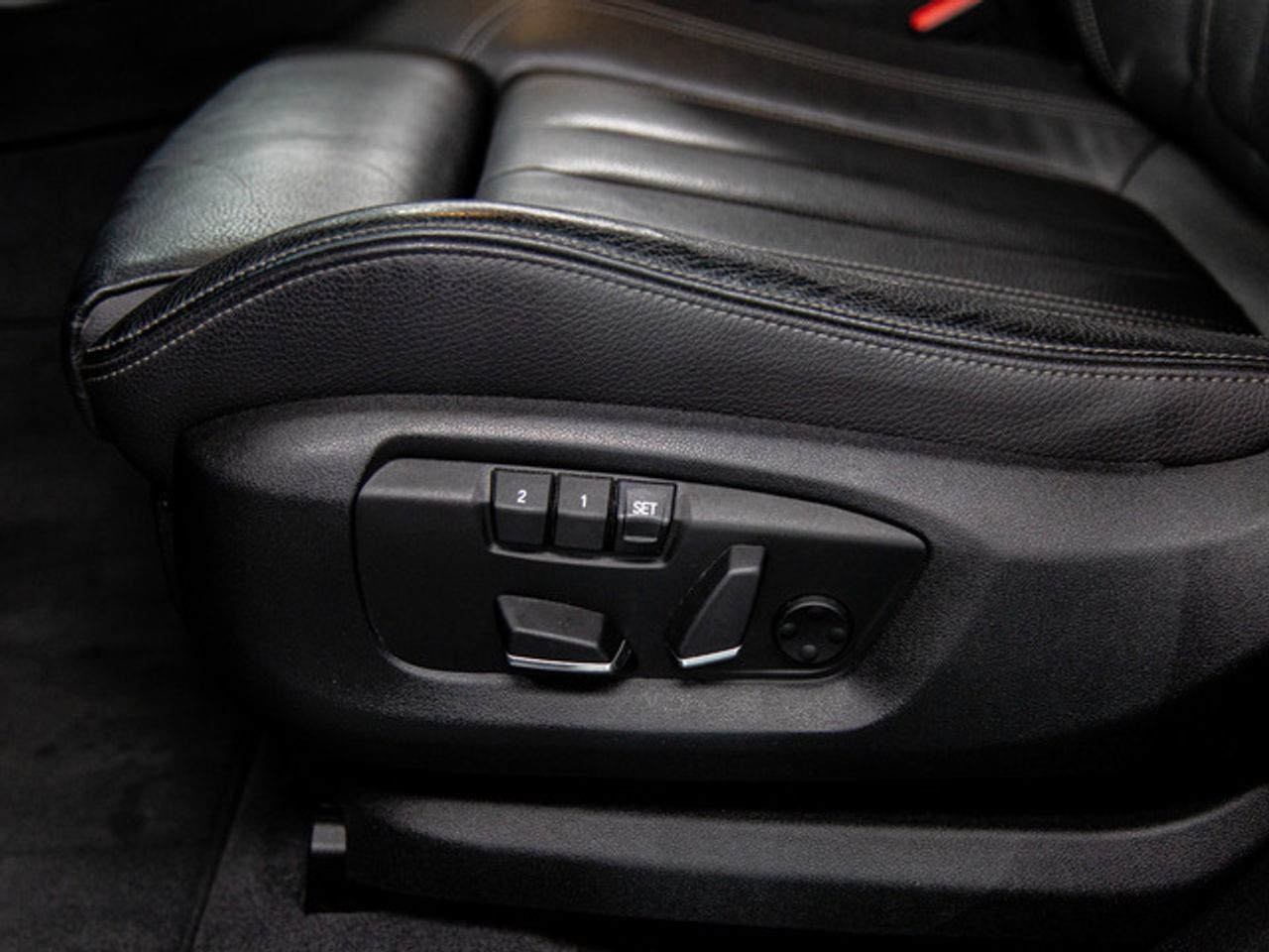 Foto BMW X6 15