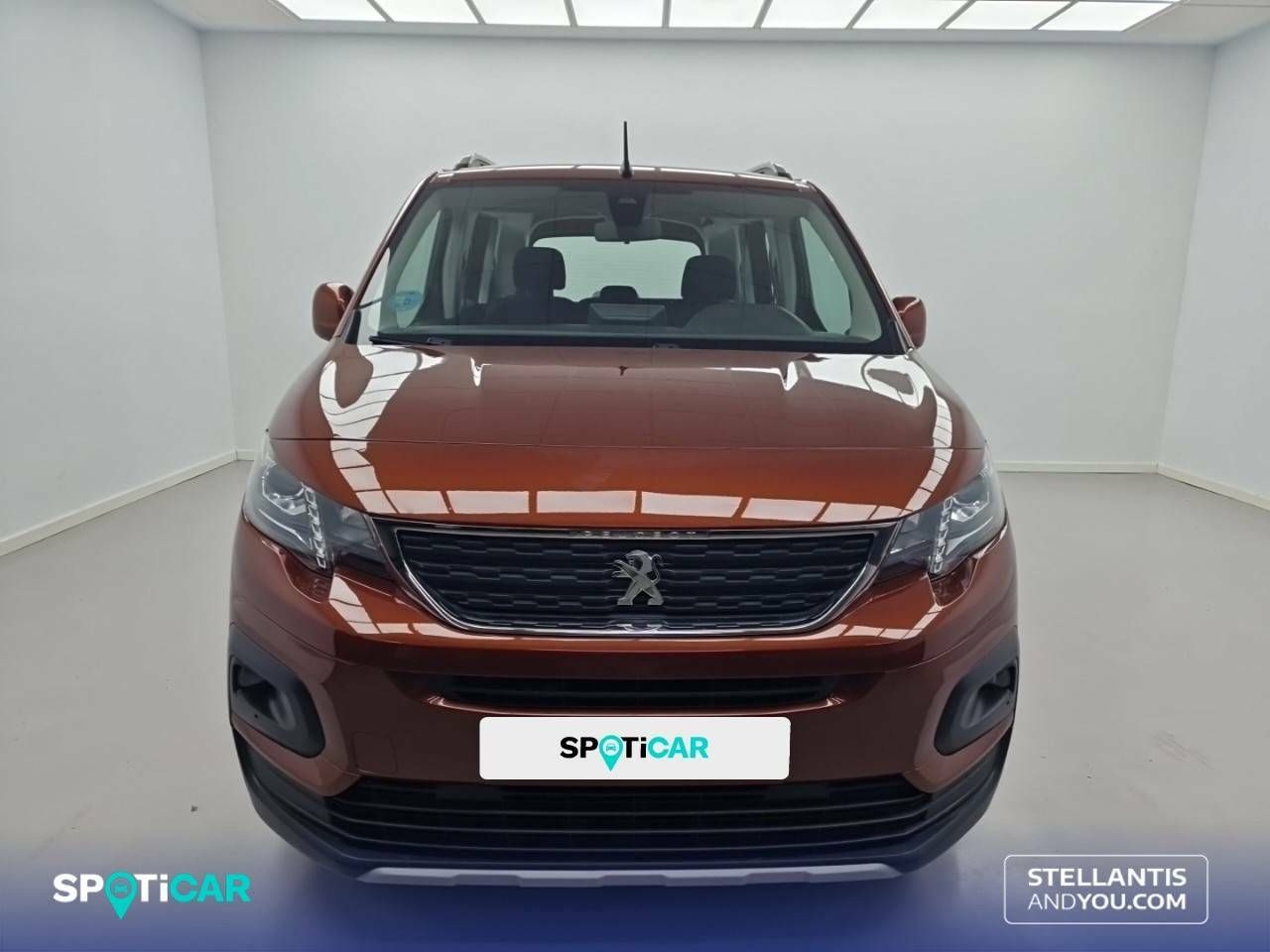 Foto Peugeot Rifter 2