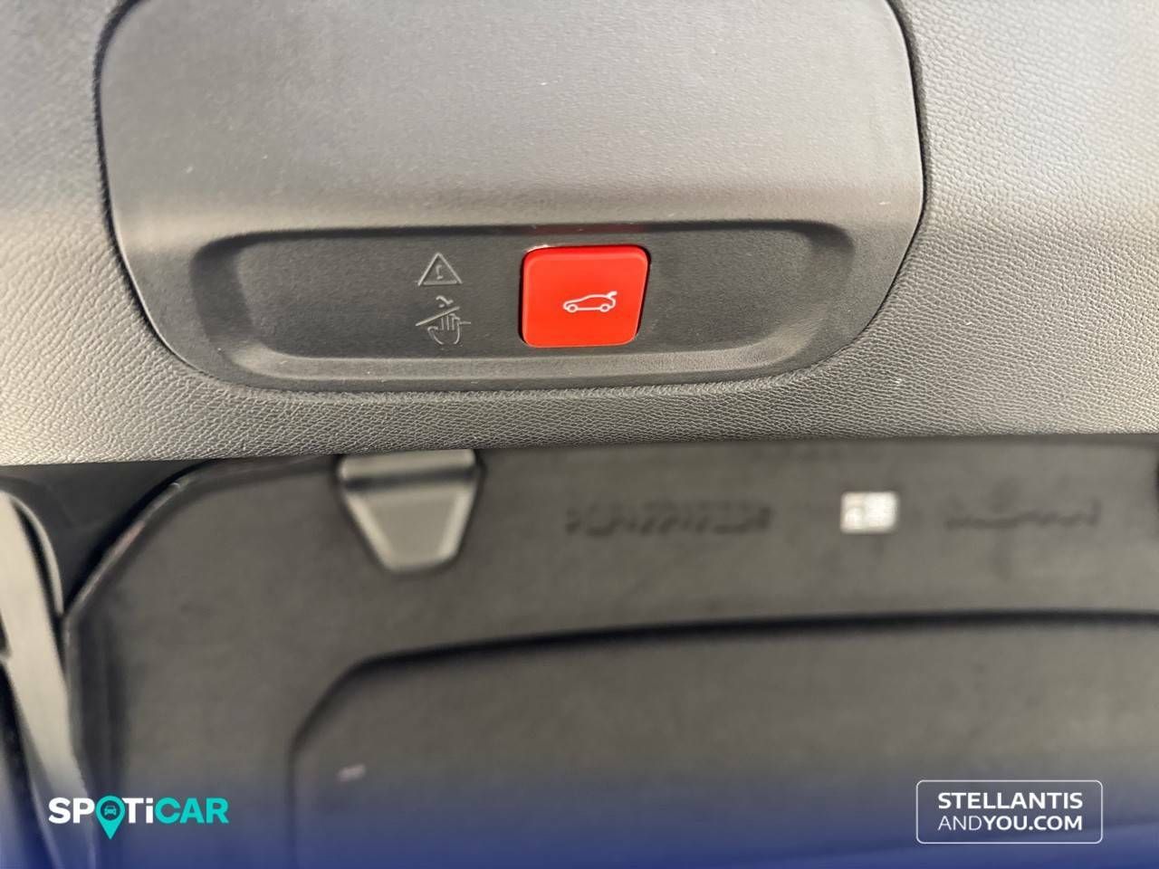 Foto Peugeot 408 22