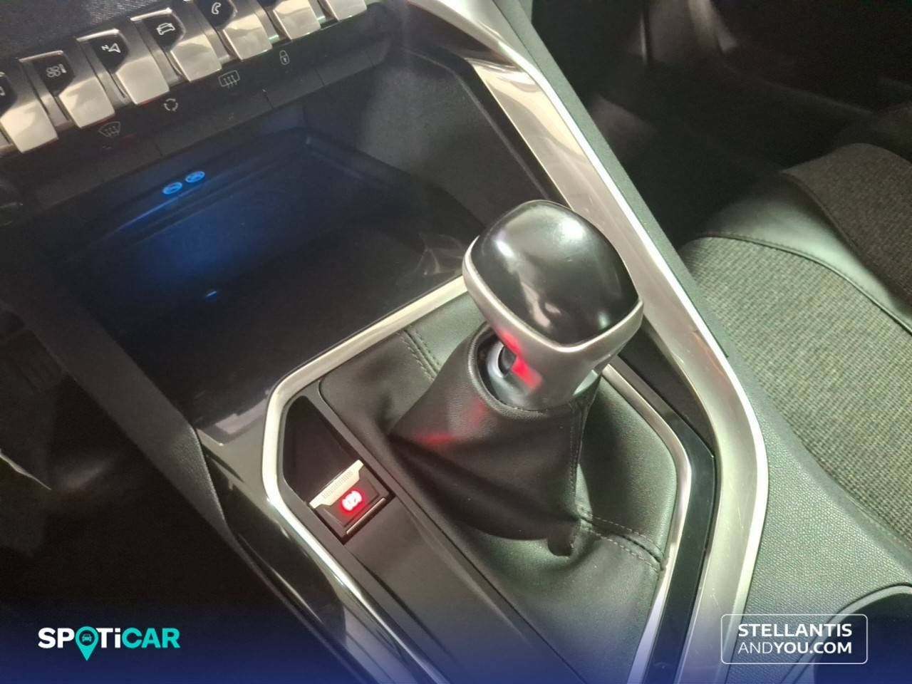 Foto Peugeot 3008 12
