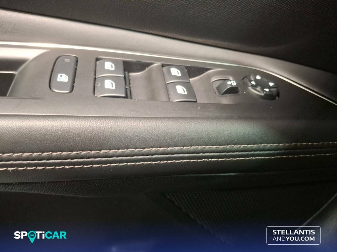 Foto Peugeot 3008 13