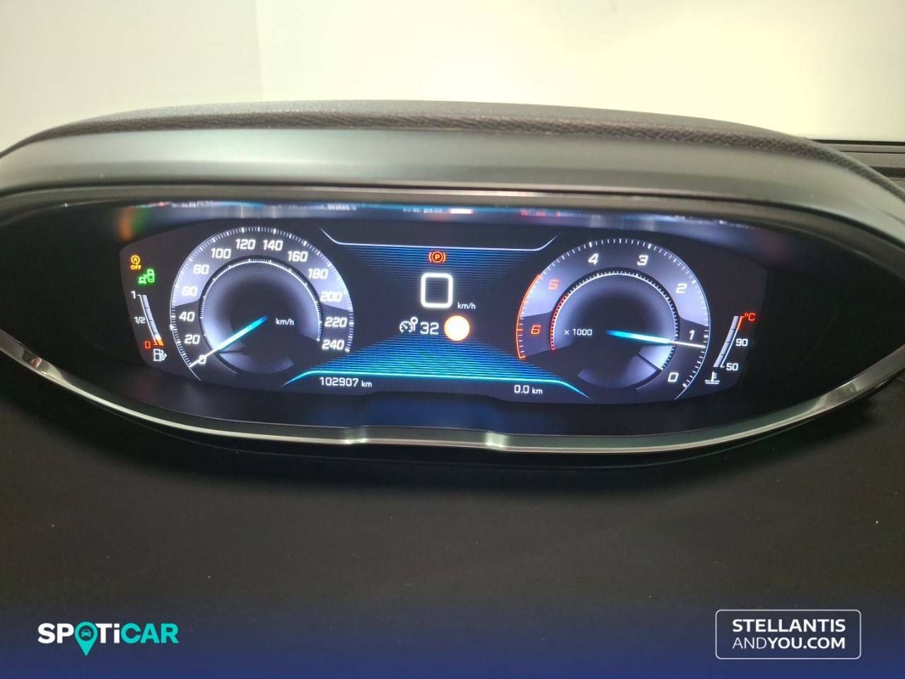 Foto Peugeot 3008 16