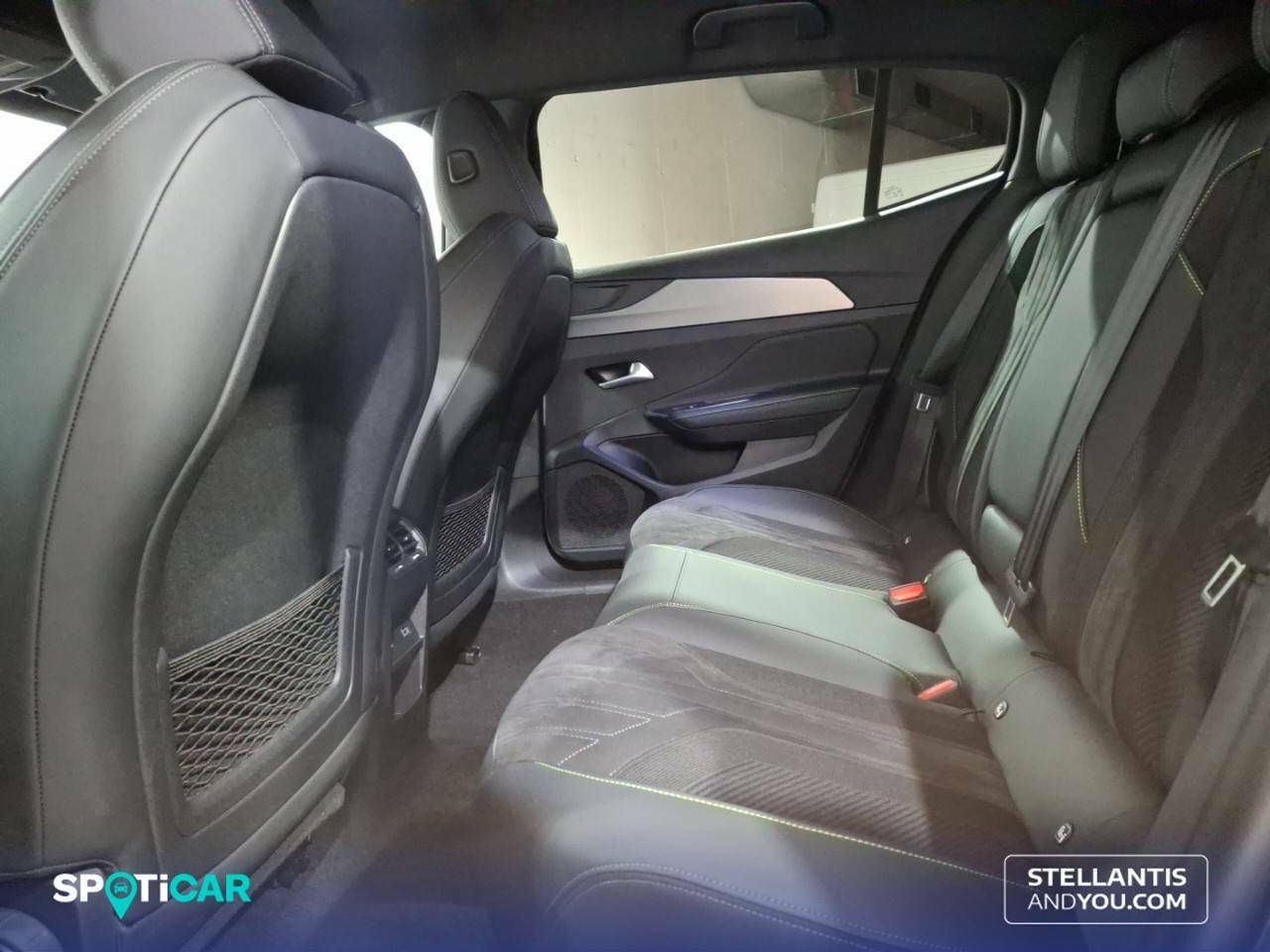 Foto Peugeot 408 10