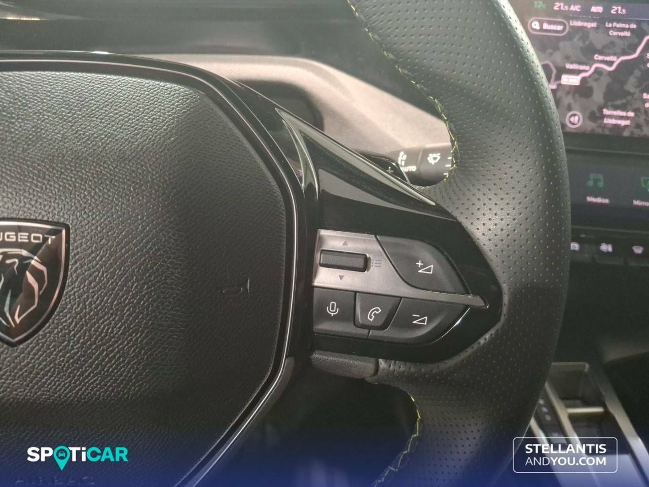 Foto Peugeot 408 15