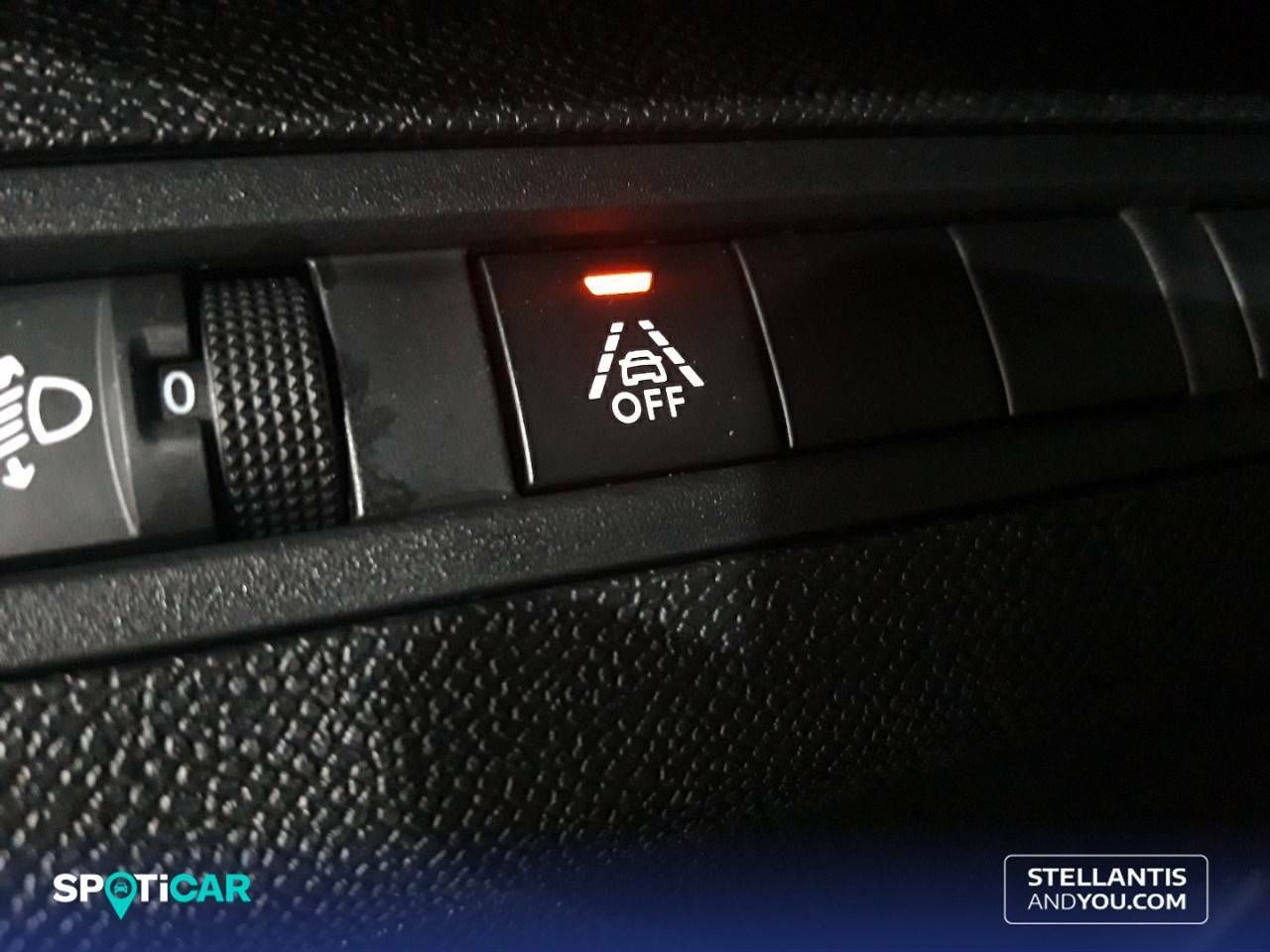 Foto Peugeot 5008 13
