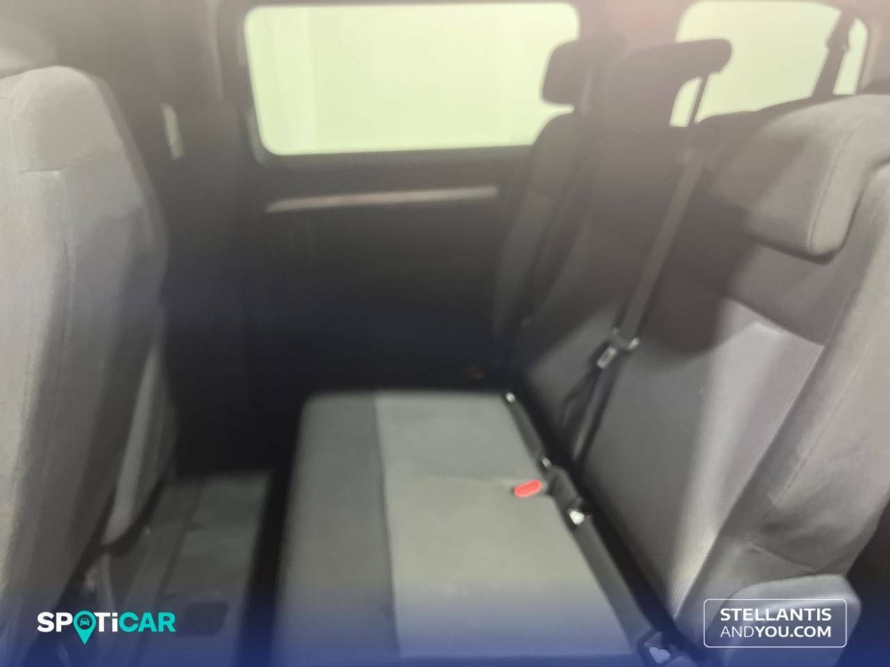 Foto Peugeot Traveller 10