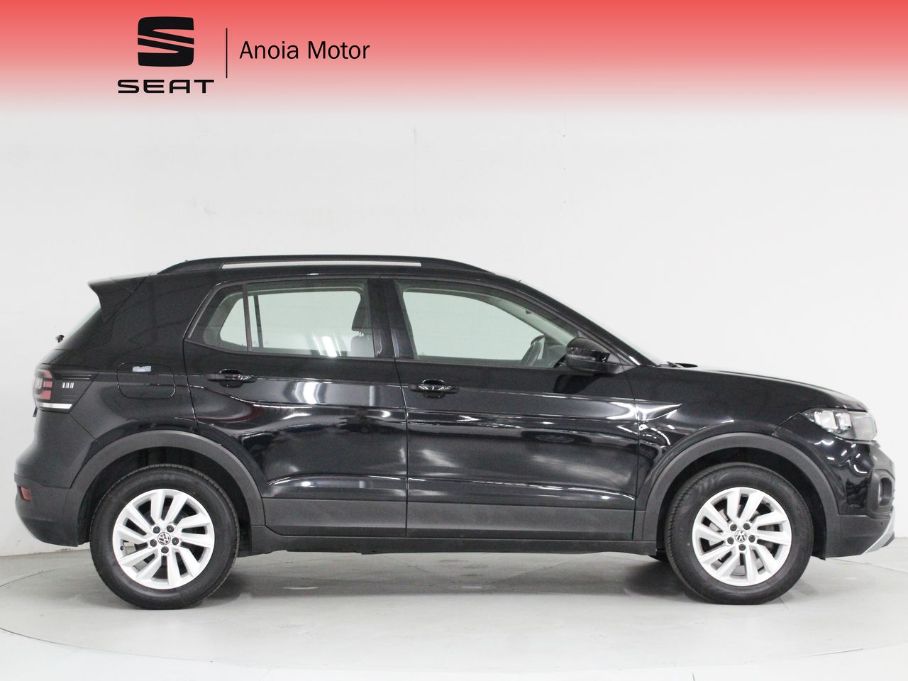 Foto Volkswagen T-Cross 4