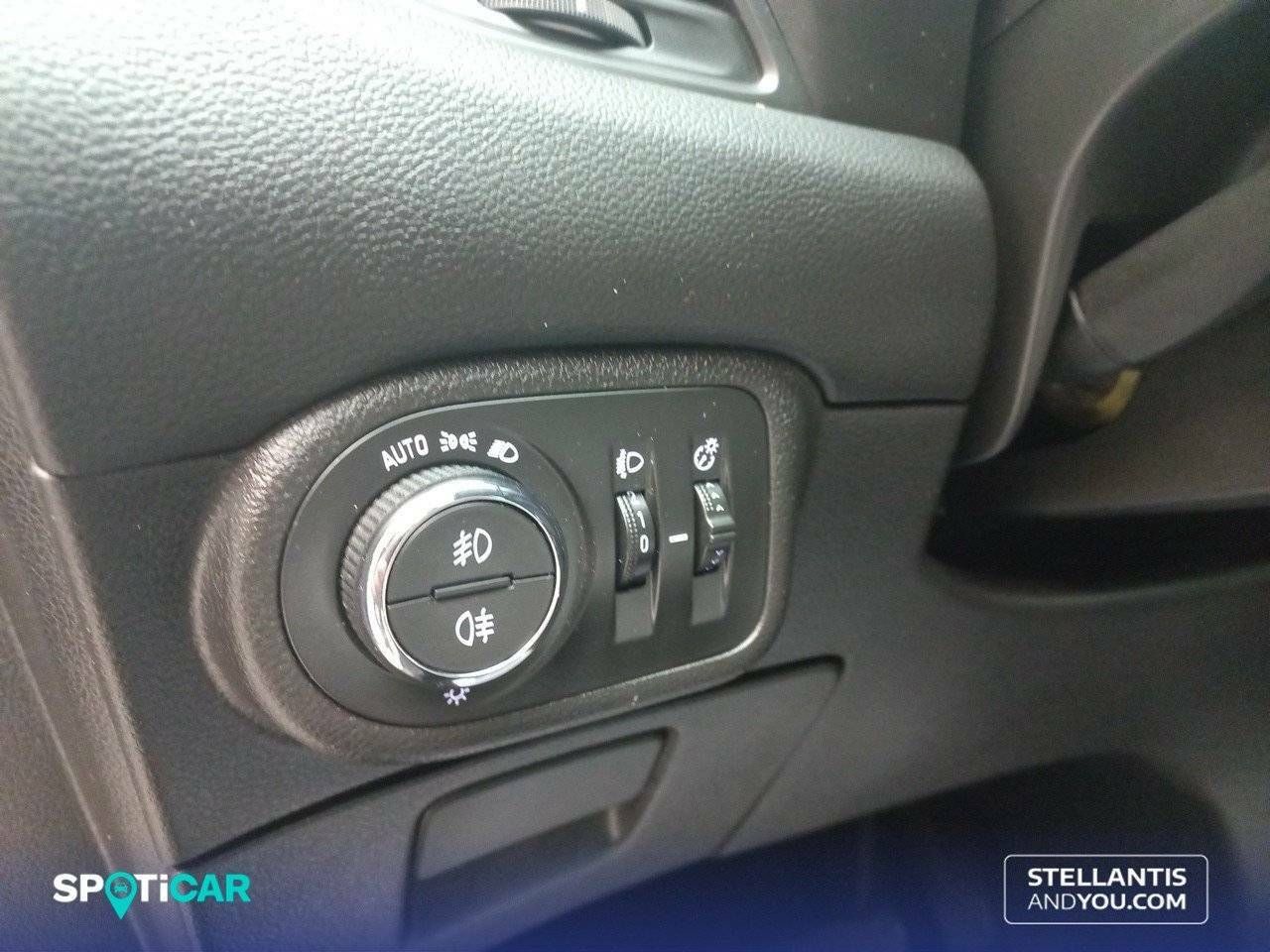 Foto Opel Zafira 25