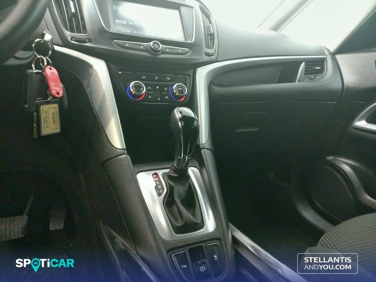 Foto Opel Zafira 23