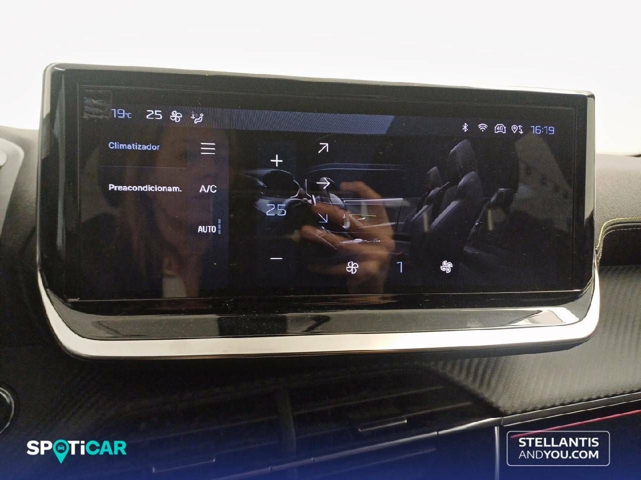 Foto Peugeot 2008 17