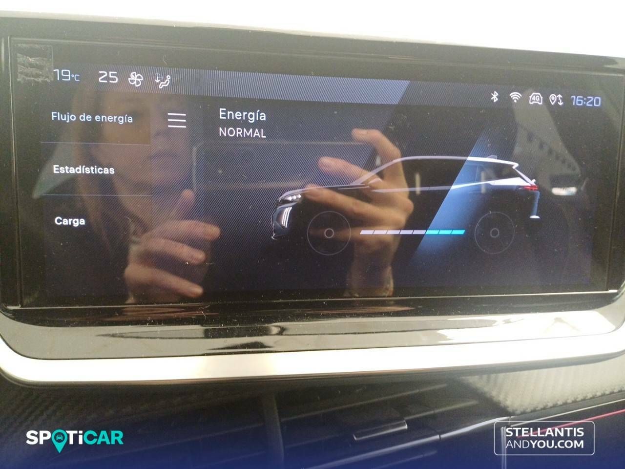 Foto Peugeot 2008 21