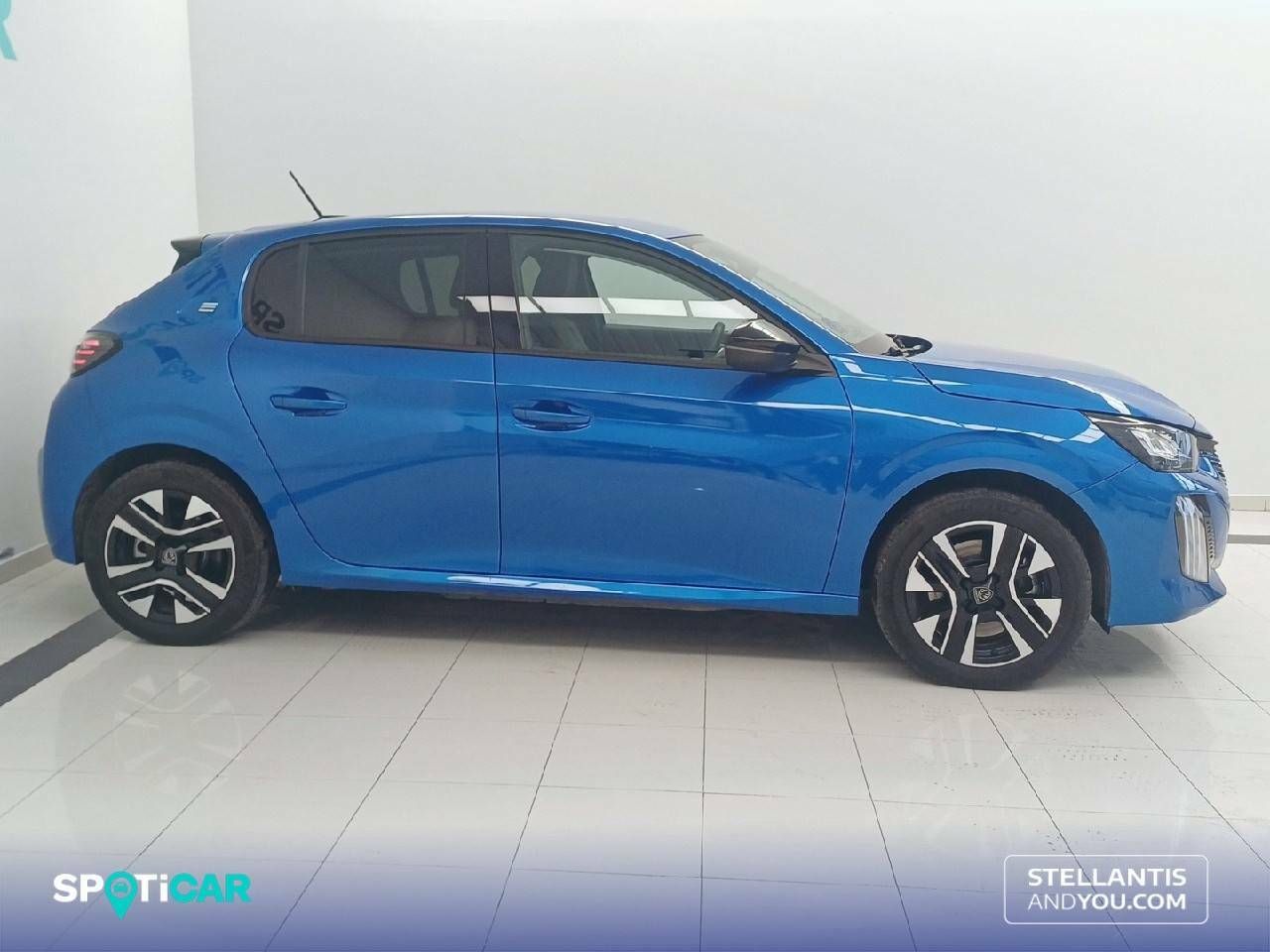 Foto Peugeot 208 5