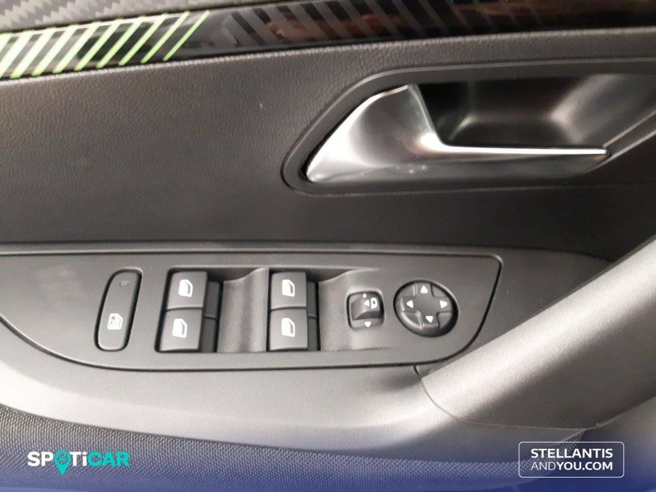 Foto Peugeot 2008 14