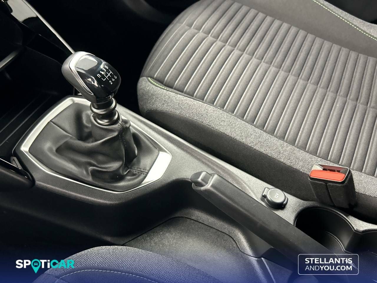 Foto Peugeot 2008 18