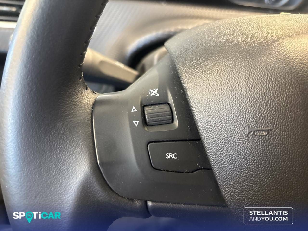 Foto Peugeot 2008 13