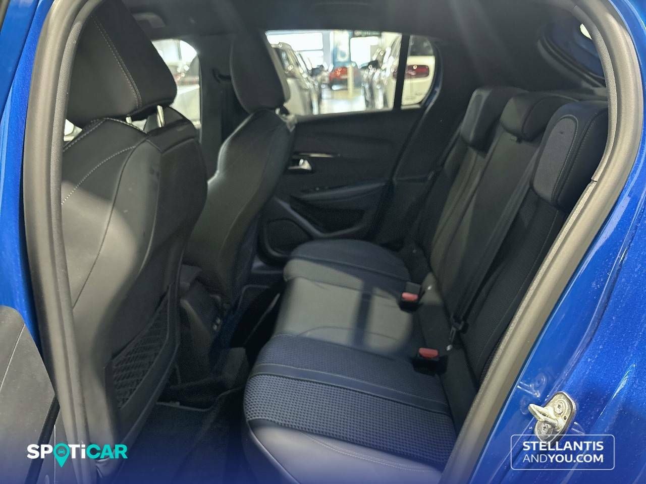 Foto Peugeot 208 10