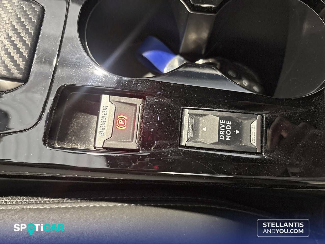 Foto Peugeot 208 22