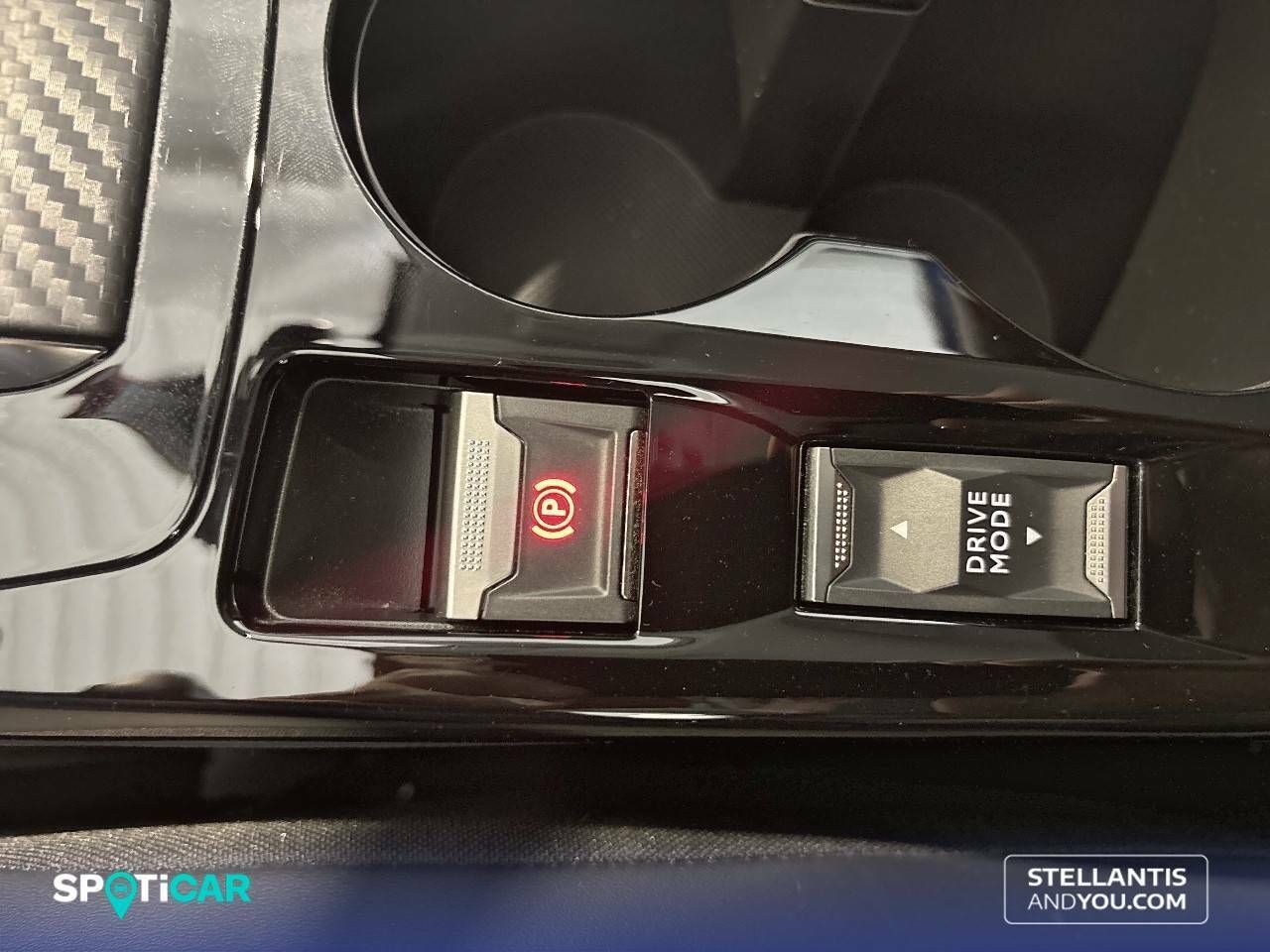 Foto Peugeot 208 22