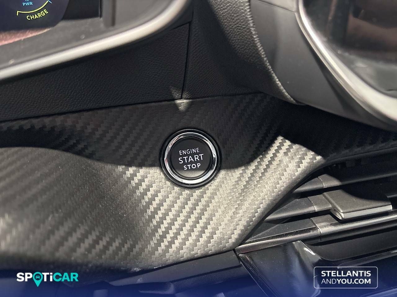 Foto Peugeot 208 23