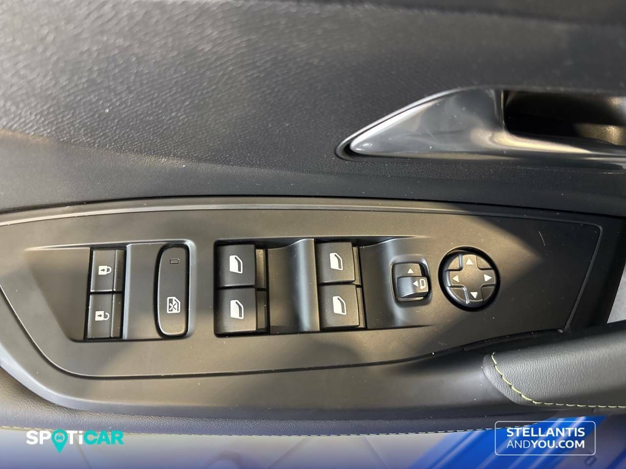 Foto Peugeot 308 12