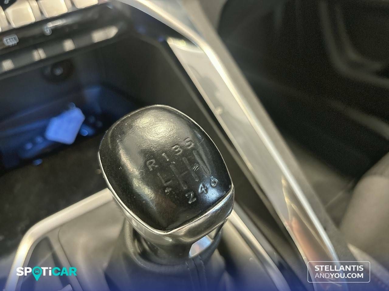 Foto Peugeot 5008 20
