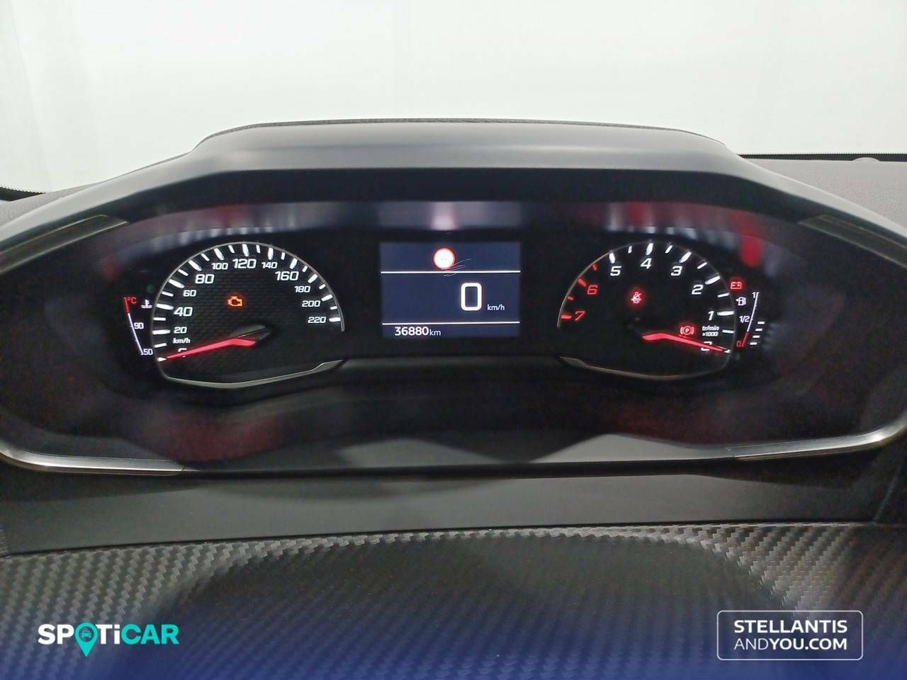 Foto Peugeot 208 14