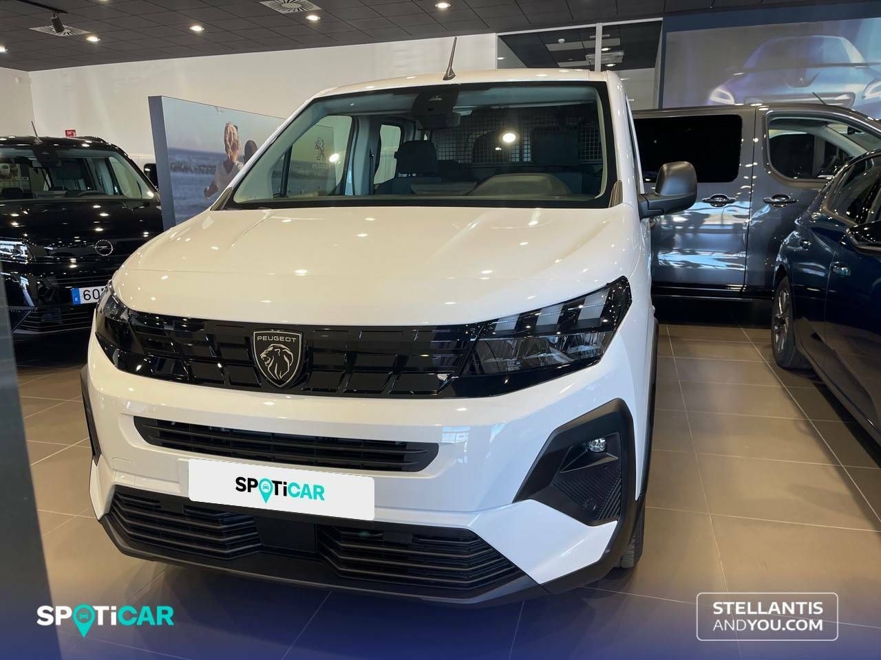 Foto Peugeot Rifter 2