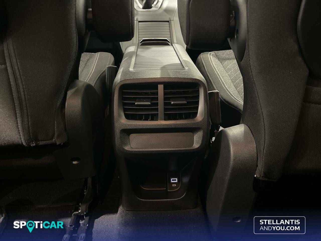 Foto Peugeot Rifter 21