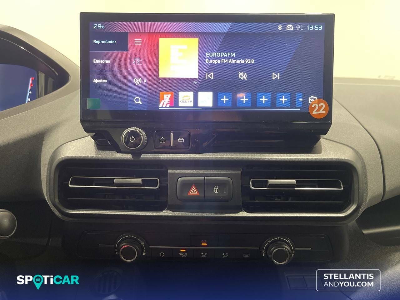 Foto Peugeot Rifter 14